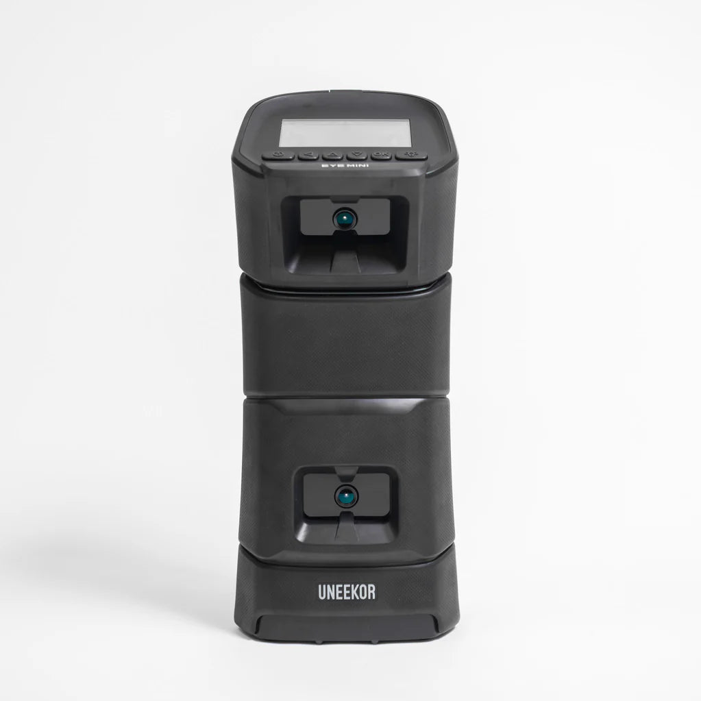 Uneekor EYE Mini Golf Launch Monitor