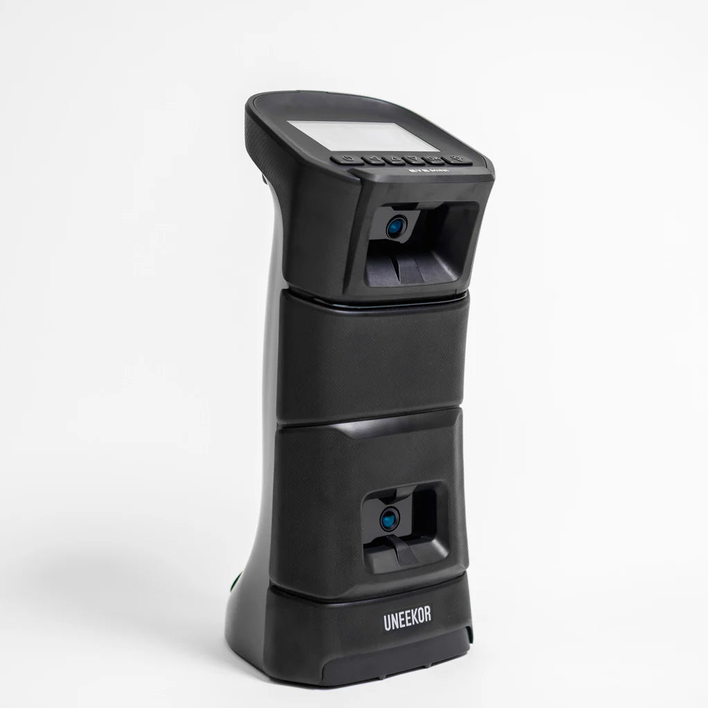 Uneekor EYE Mini Golf Launch Monitor