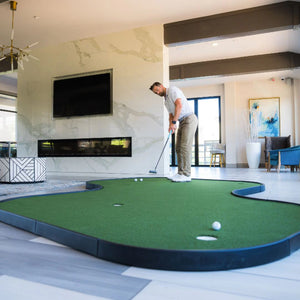 Sigpro putting green double break with golfer